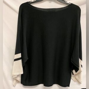 Eileen Fisher Boatneck Batwing Black and Cream Sweater Size Small 22 PTP